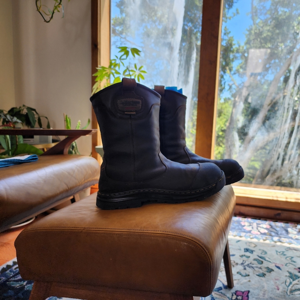 Doctor Marten's Industrial Steel Toe Pull on Leather Boots